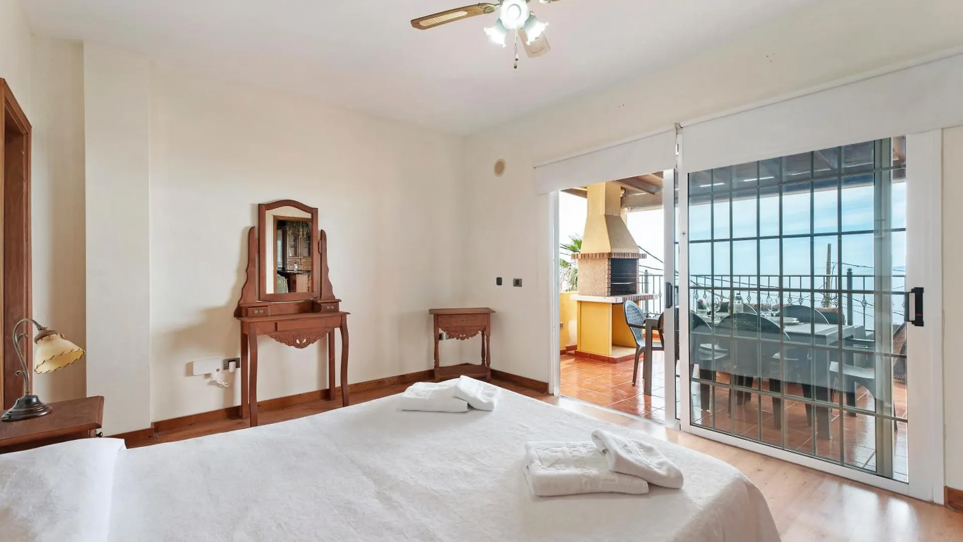 בית נופש אדחה Casa Rural Tijoco By Paramount Holidays